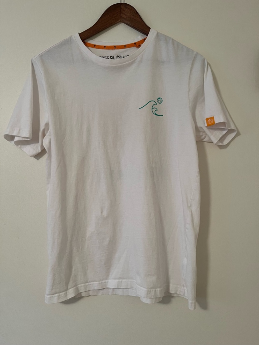 Free Planet Surf Graphic Tee - Picture 2 of 5